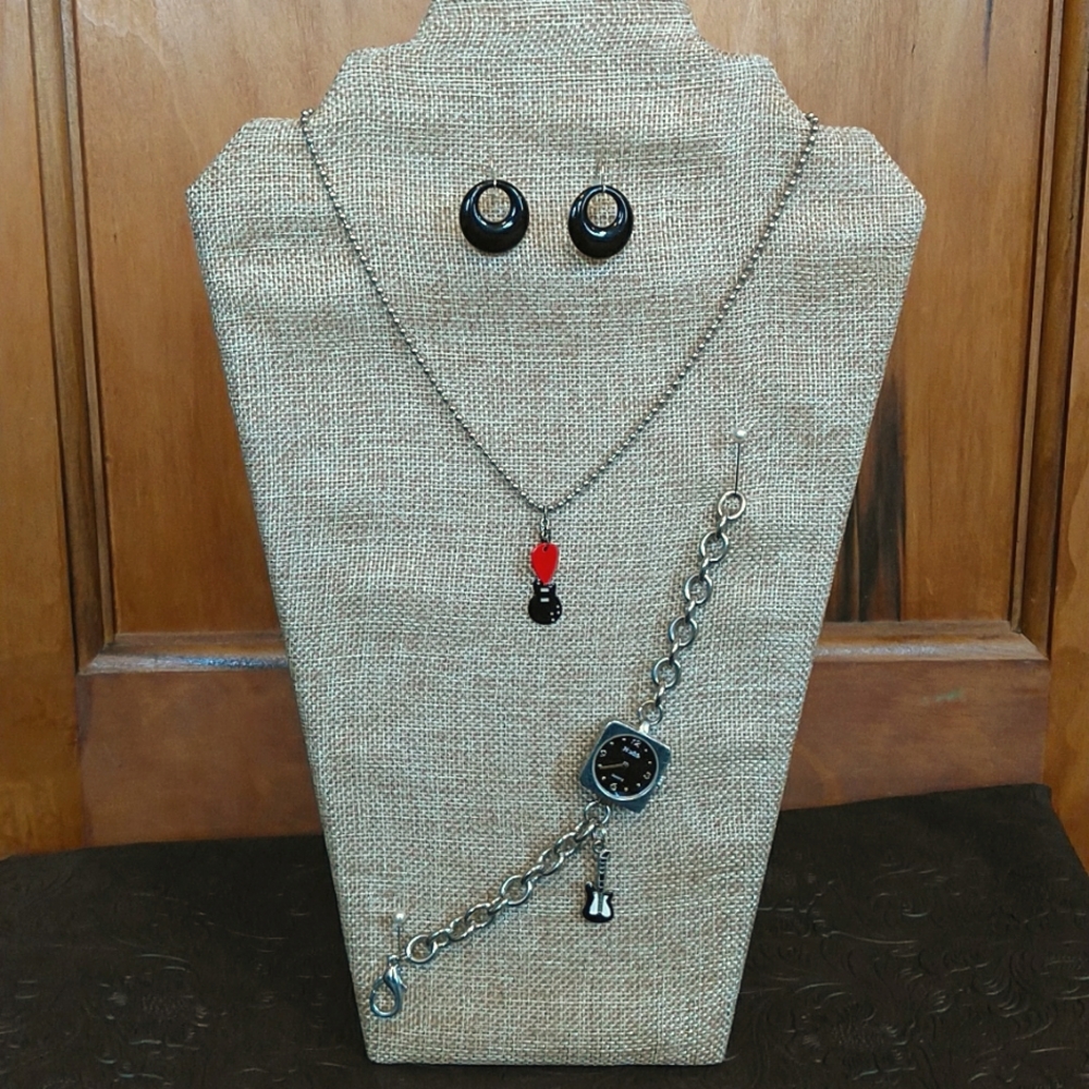 Mudd Rock and Roll Costume Jewelry Lot